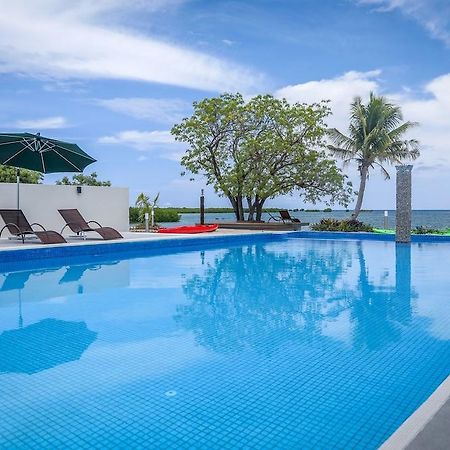 Landers Bay Resort & Spa Fiji Viseisei Extérieur photo